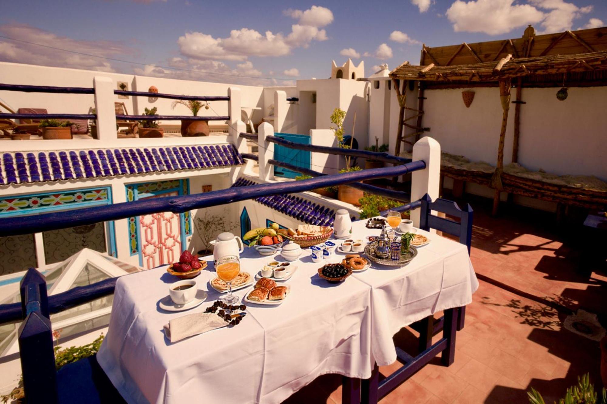 Au Riad Laylati Есувейра Екстериор снимка